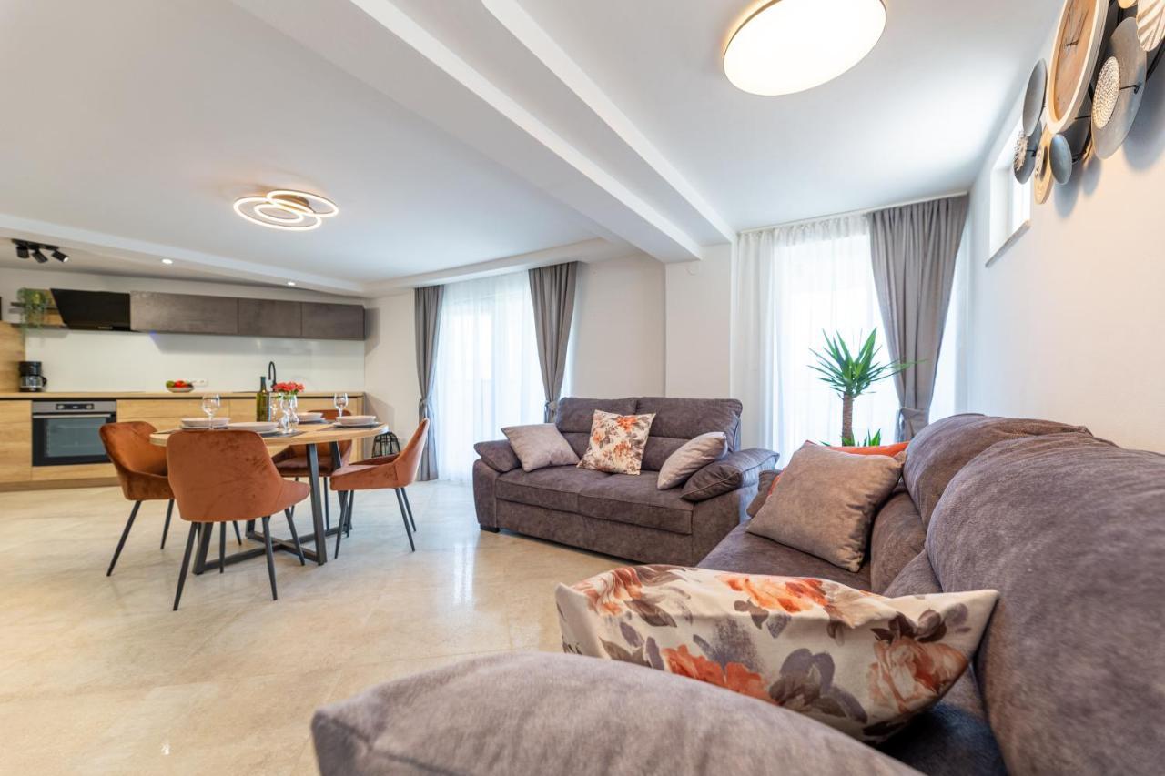 Apartment Miko Sveti Ivan Dobrinjski Eksteriør billede